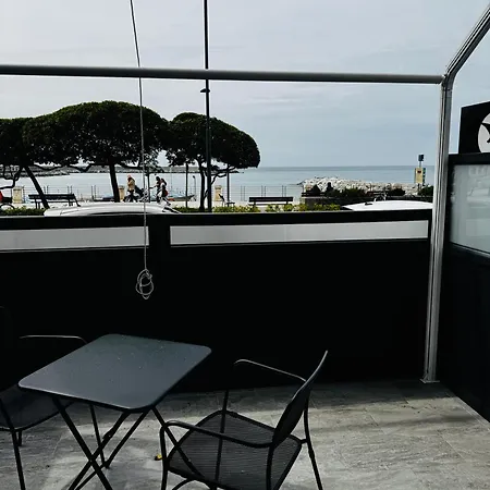 Gæstehus Blue Seagull Chiavari